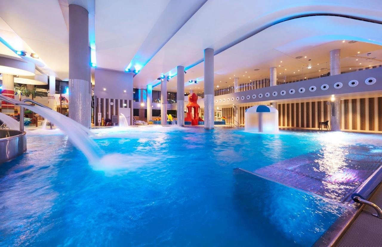 Vacationclub - Baltic Park Fort Apartament G.308 Świnoujście  Eksteriør billede